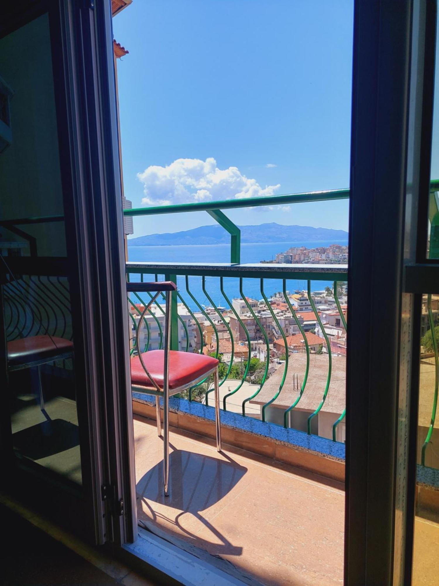 Saranda Boutique Hostel Exteriör bild